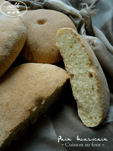 Lire la suite à propos de l’article Pain marocain | Cuisson au four