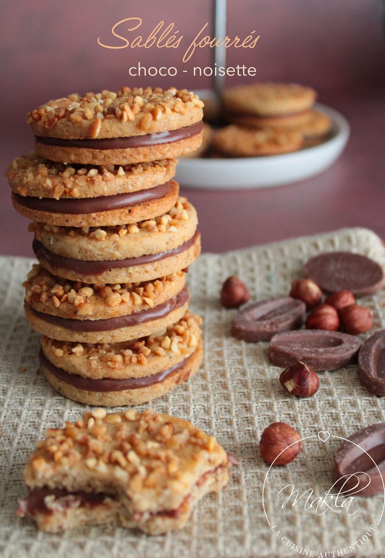 Lire la suite à propos de l’article Sablés fourrés choco-noisette