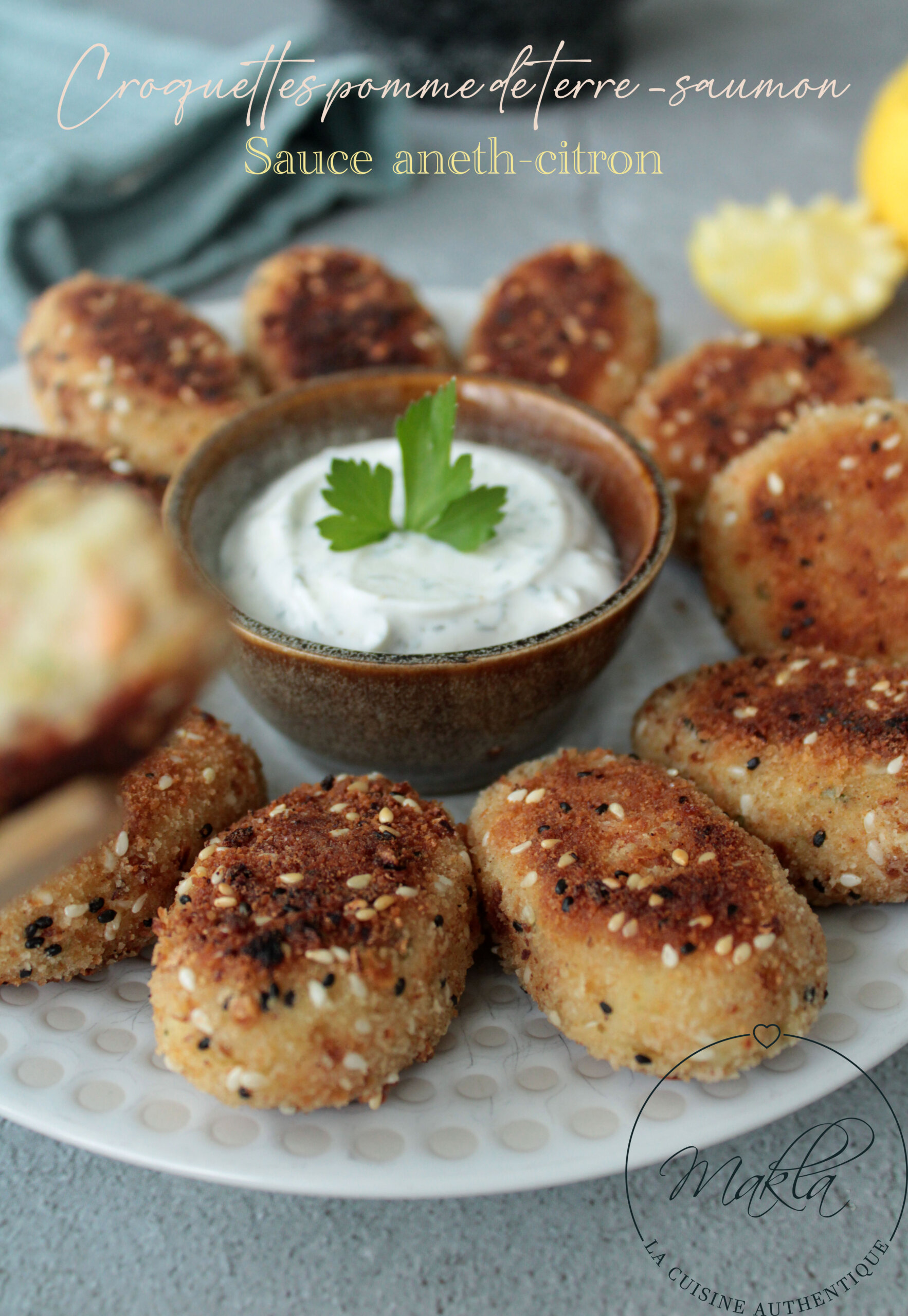 Lire la suite à propos de l’article Croquettes pomme de terre, saumon, poireau | Sauce aneth-citron